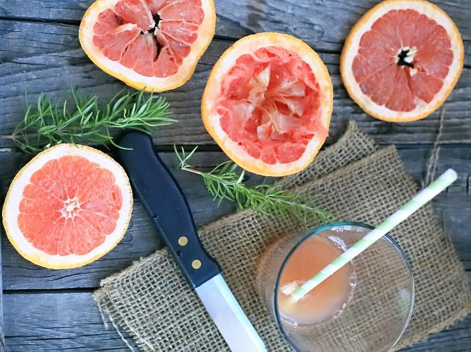 Grapefruit effectively stimulates fat burning processes in the body